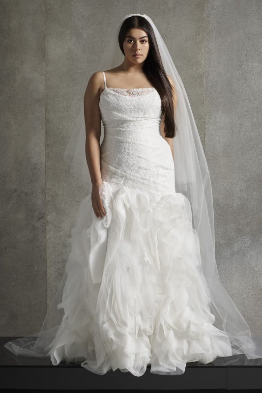 Flange Plus Size Wedding Dress 8VW351506