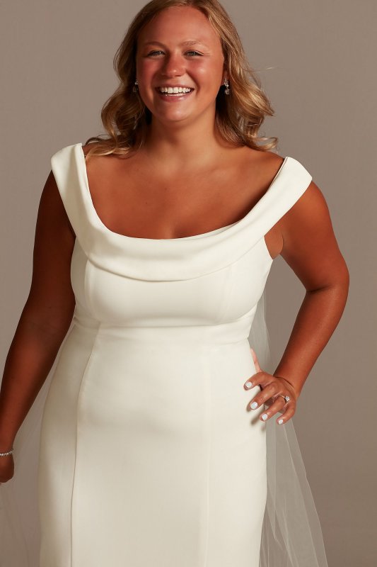 Crepe Off-the-Shoulder Plus Size Mermaid Dress 9WG4013