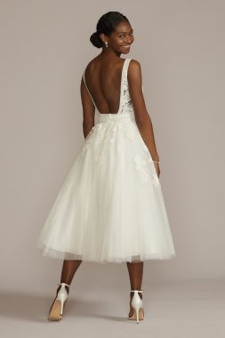 Embroidered V-Neck Tea-Length Wedding Dress MIDCWG888