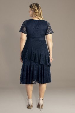 Lace Applique Tulle Plus Size Wedding Dress 8CWG905