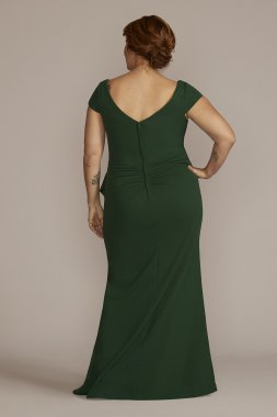 Plus Size Short Sleeve Crepe Gown with Ruffle D40NY2132W