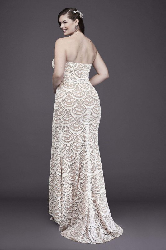 Scalloped Lace Split-Front Plus Size Wedding Dress 9WG3948