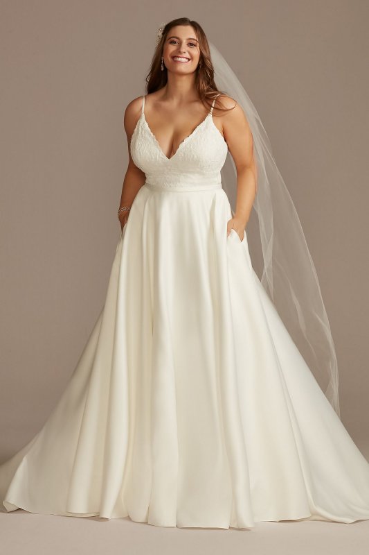 Scalloped Lace Satin Tall Plus Size Wedding Dress 4XL9WG4034