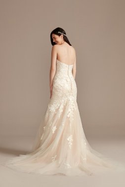 Lace Applique Mermaid Strapless Wedding Dress CWG912