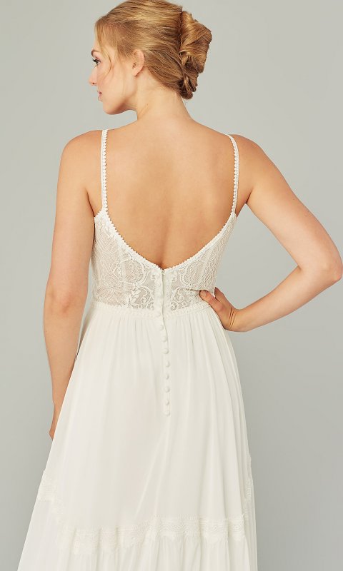 Siene: Long Bohemian Ivory Bridal Gown KL-300172