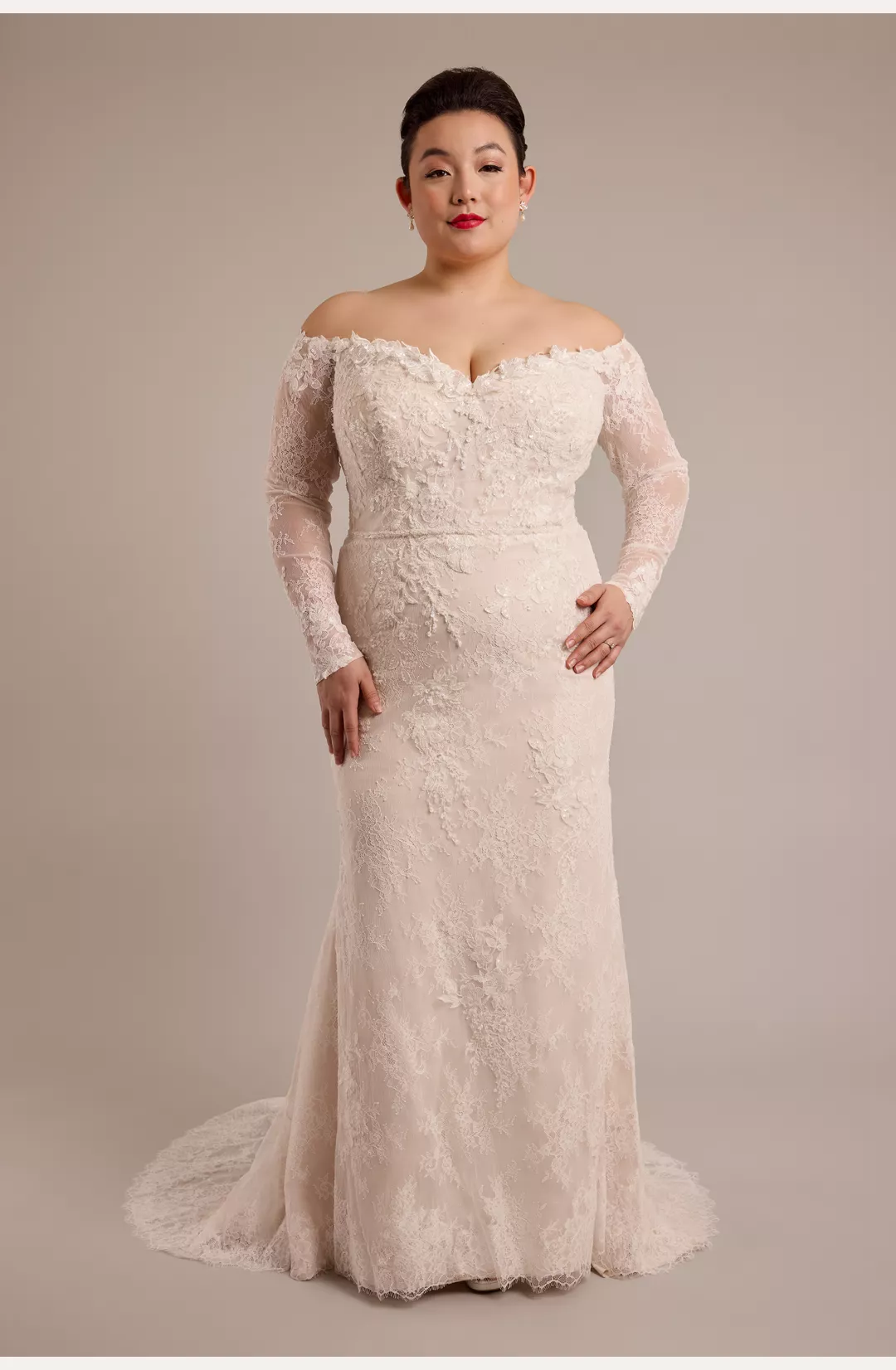 Long Sleeve Lace Mermaid Wedding Dress STYLE# CWG997