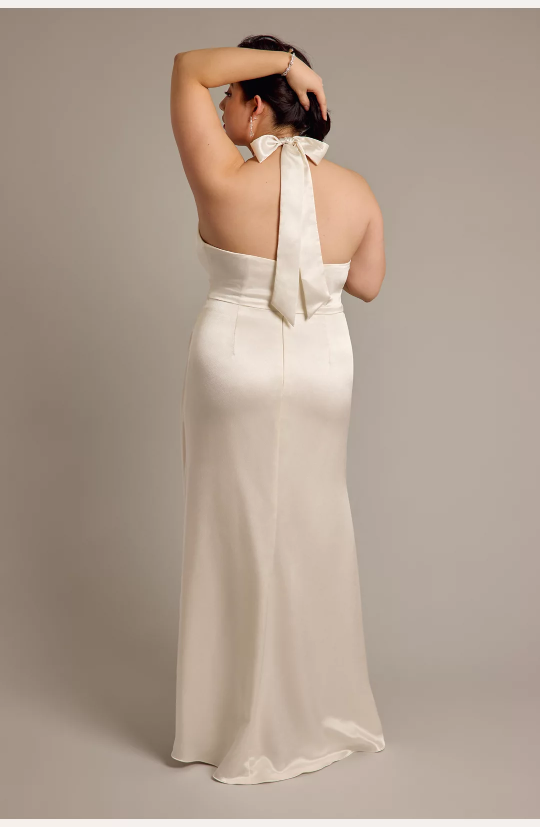 Luxe Charmeuse Keyhole Halter Sheath Wedding Dress STYLE# SDWG1207